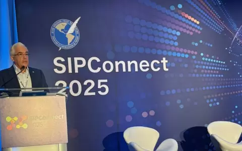 Presidente de la SIP, Jos� Roberto Dutriz.