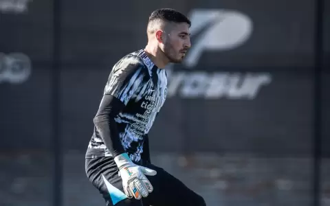 Olimpia: Gast�n Olveira es duda para el s�bado