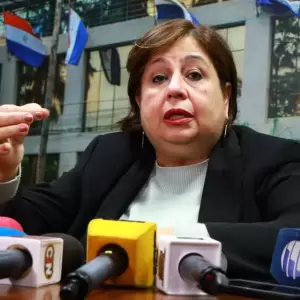 "Cuando uno vive en una burbuja, mira a los pobres desde el vidrio de su auto", dice senadora