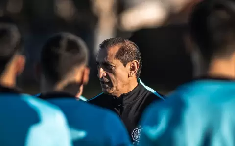 Olimpia: Ram�n D�az tom� una decisi�n importante en el primer entrenamiento que dirigi�