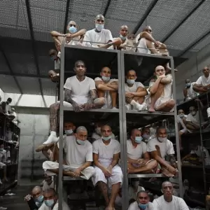 El Salvador aprueba reforma que instaura la cadena perpetua