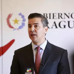 Pe�a cumple segundo a�o con enormes deudas ciudadanas