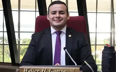 Diputado Walter Garc�a del movimiento Yo Creo.