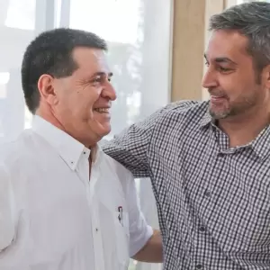 Mario Abdo env�a mensaje de apoyo a Cartes tras su internaci�n