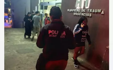 La v�ctima fue llevado al Hospital del Trauma.
