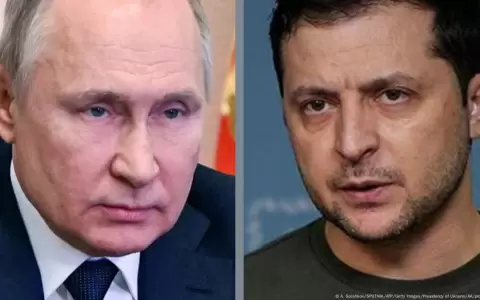 Vladimir Putin (izqda.) y Volodimir Zelenski.