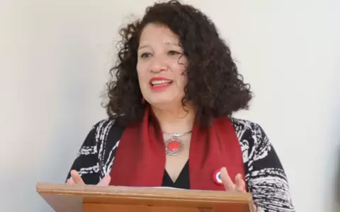 Embajadora Liz Haydee Coronel Correa.