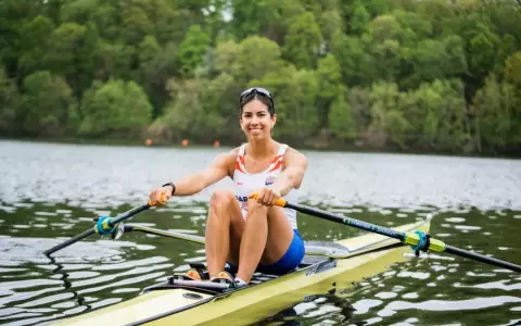 �Nicole Mart�nez avanza a la final del Mundial U23!