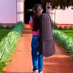 Ordenan detenci�n de adolescente sospechoso, pero ya no se encuentra en su domicilio