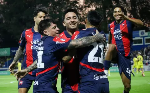 Cerro Porte�o supera a Recoleta y se mantiene en la punta