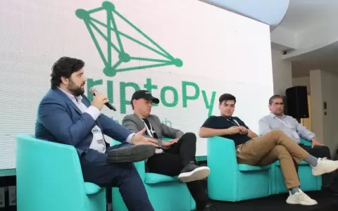 Conferencia de prensa donde presentaron el Paraguay Blockchain Summit 2025.