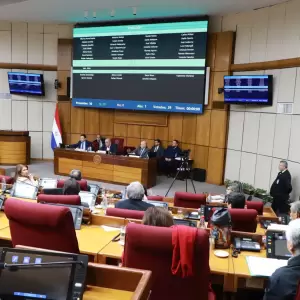 Senado aprobó ley que crea nuevos feriados nacionales