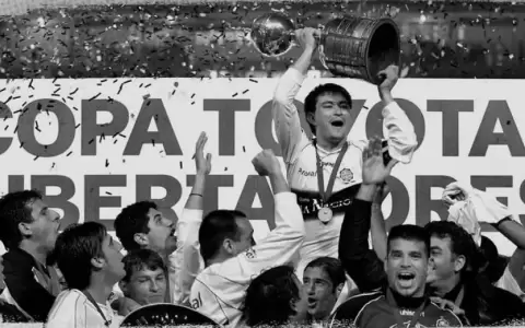 Celebrar el centenario con una Copa Libertadores: 23 a�os de la haza�a de Olimpia