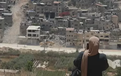 Las sanciones se conocen mientras cada vez m�s Estados eval�an reconocer un Estado palestino. La Autoridad Palestina gobierna en Cisjordania.