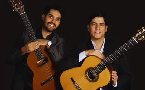 Julio Cristaldo y V�ctor Bord�n.