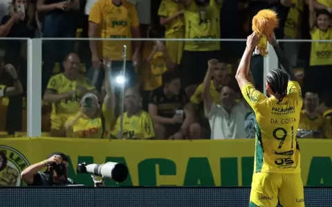 Otro gol de Francisco da Costa en el Brasileir�o