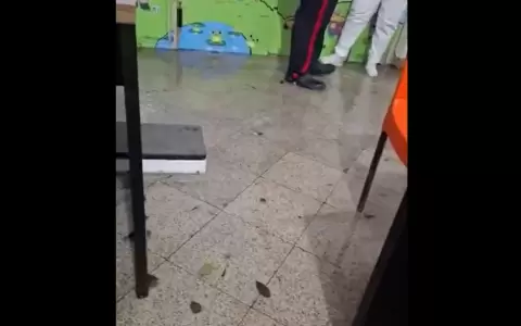 Hospital Barrio Obrero, bajo agua con cada lluvia.