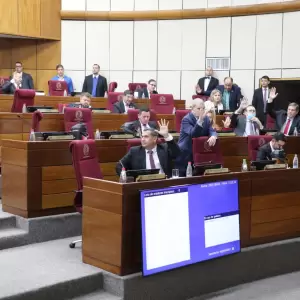 Senado decide hoy si retrocede en transparencia p�blica