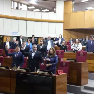 Senado convoca a titulares de Sedeco y Dinavisa