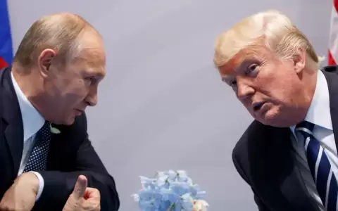 Reuni�n de Putin y Trump en 2017, en una cumbre del G20.