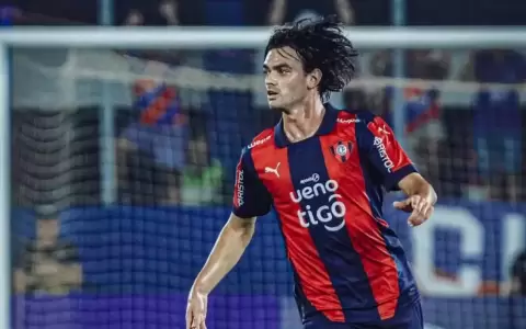 Cerro Porte�o: Diego Mart�nez llama a Alan So�ora y Jorge Morel ante la baja de tres futbolistas