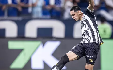 Gustavo Caballero anota sobre la hora y le da la victoria a Santos