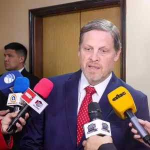 Honor Colorado "no baj� la l�nea" en caso de destituci�n de Miguel Prieto, afirma Chase