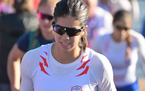 Otra medalla del remo paraguayo, la tercera para Nicole Mart�nez