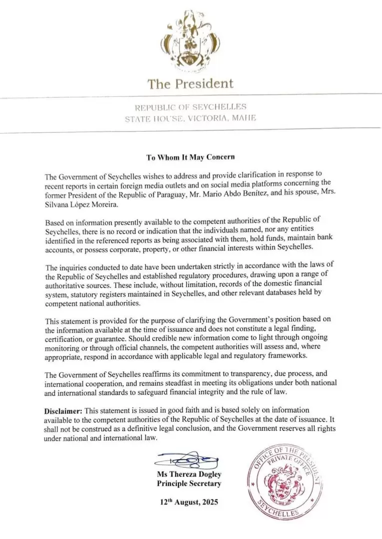 Documento sobre cuenta en para�so fiscal.