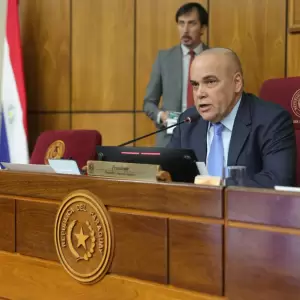Bachi Núñez aplaude suspensión de locales de la cadena Biggie Express y advierte sobre riesgos de productos vencidos