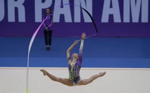 Estados Unidos impone su sello en la gimnasia r�tmica
