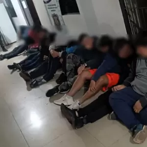 Heridos y detenidos tras tiroteo frente a la Facultad de Derecho de la UNA