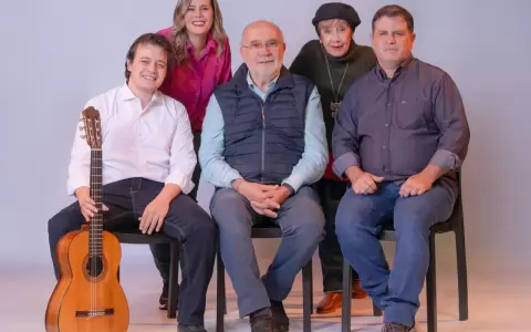 Nicol�s Roig Gonz�lez, Pablo Ardissone, Jos� Antonio Galeano, Margarita Ir�n y Kattya Gonz�lez.