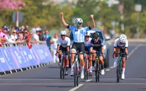 ASU2025: la argentina Julieta Benedetti se lleva el oro en ciclismo de ruta femenino
