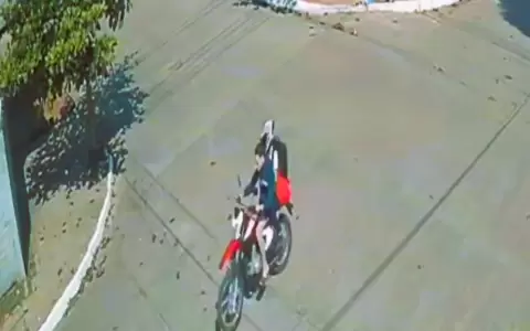 La pareja habr�a estado huyendo del control caminero.