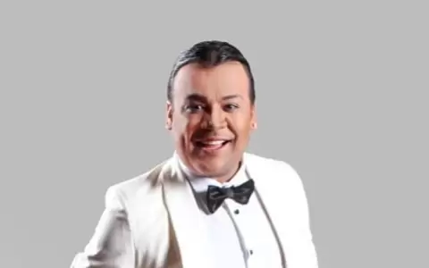 Gustavo Caba�as.