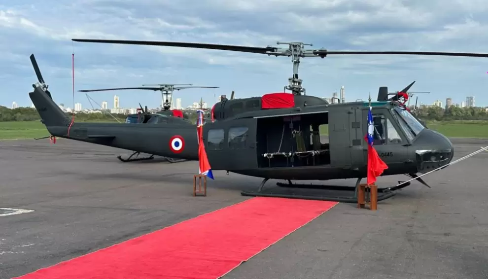 Helic�pteros Bell UH-1H donados por la Rep�blica de China (Taiw�n).
