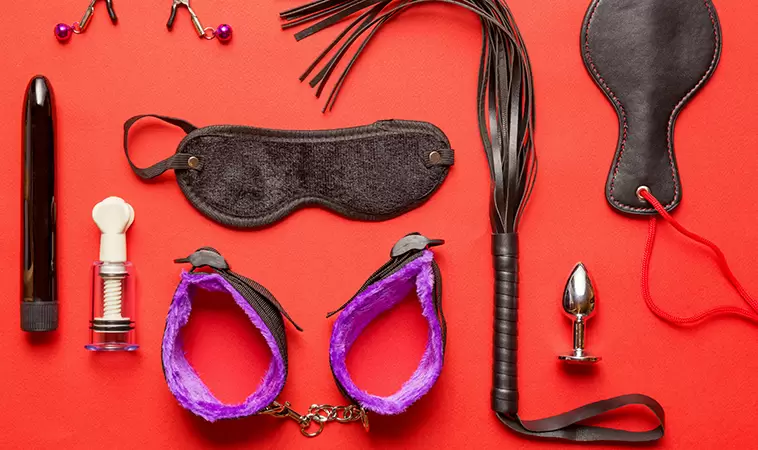 Accesorios y juguetes sexuales. Foto: .hoteleskinky