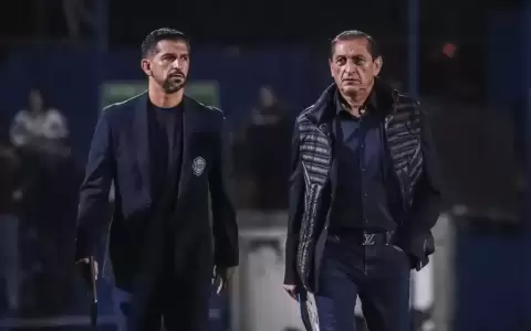 Ram�n y Emiliano D�az dejan Olimpia