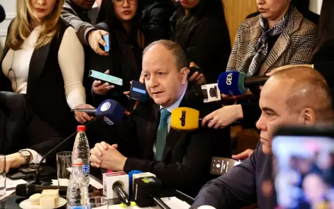 Ministro de Econom�a, Carlos Fern�ndez Valdovinos.