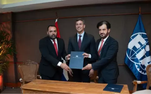 Paraguay se convierte en el 11.� pa�s en firmar la carta "unidos contra el abuso en l�nea".