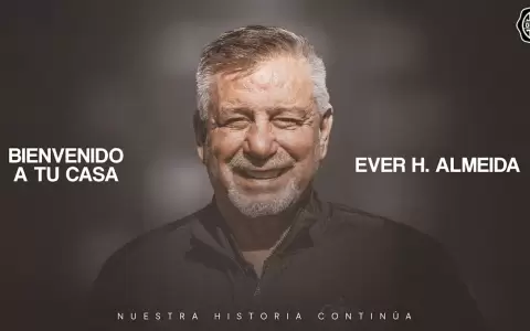 "�Volver a empezar!": Olimpia presenta a �ver Hugo Almeida
