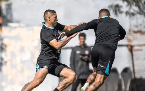 "Richard Ortiz no est� gordo", asegura �ver Hugo Almeida