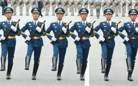 Ensayos previos al gran desfile militar del 3 de septiembre en Pek�n para conmemorar el 80� aniversario del fin de la Segunda Guerra Mundial.