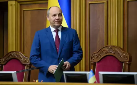 Andriy Parubiy, diputado ucraniano y ex presidente del Parlamento de ese pa�s, fue asesinado a tiros este s�bado en Le�polis.