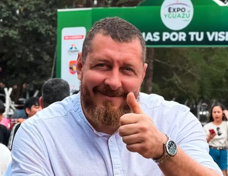 El empresario en la Expo Yguaz�.