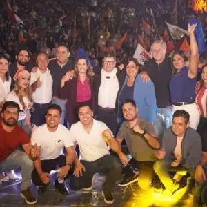 Dirigentes liberales analizan v�a jur�dica para frenar pacto PLRA-Yo Creo