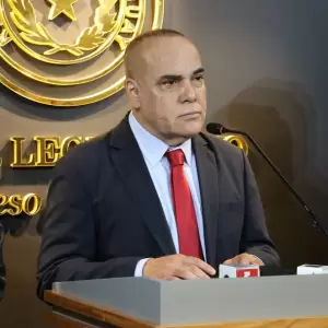 "Bachi" N��ez defiende extensi�n de su mandato y promete estabilidad en el Congreso