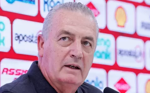 Gustavo Alfaro: "Paraguay me hizo da�o"