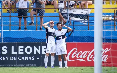 Olimpia golea y avanza de fase en la Copa Paraguay